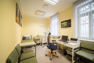 Hausarzt-Praxis Mechler Erfurt – Untersuchungsraum Hausarzt-Praxis Mechler Erfurt – Untersuchungsraum